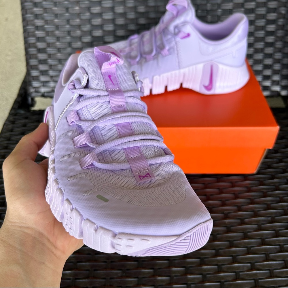 NIKE FREE METCON 5 LILAC BLOOM Size 11 W - Picture 2 of 5